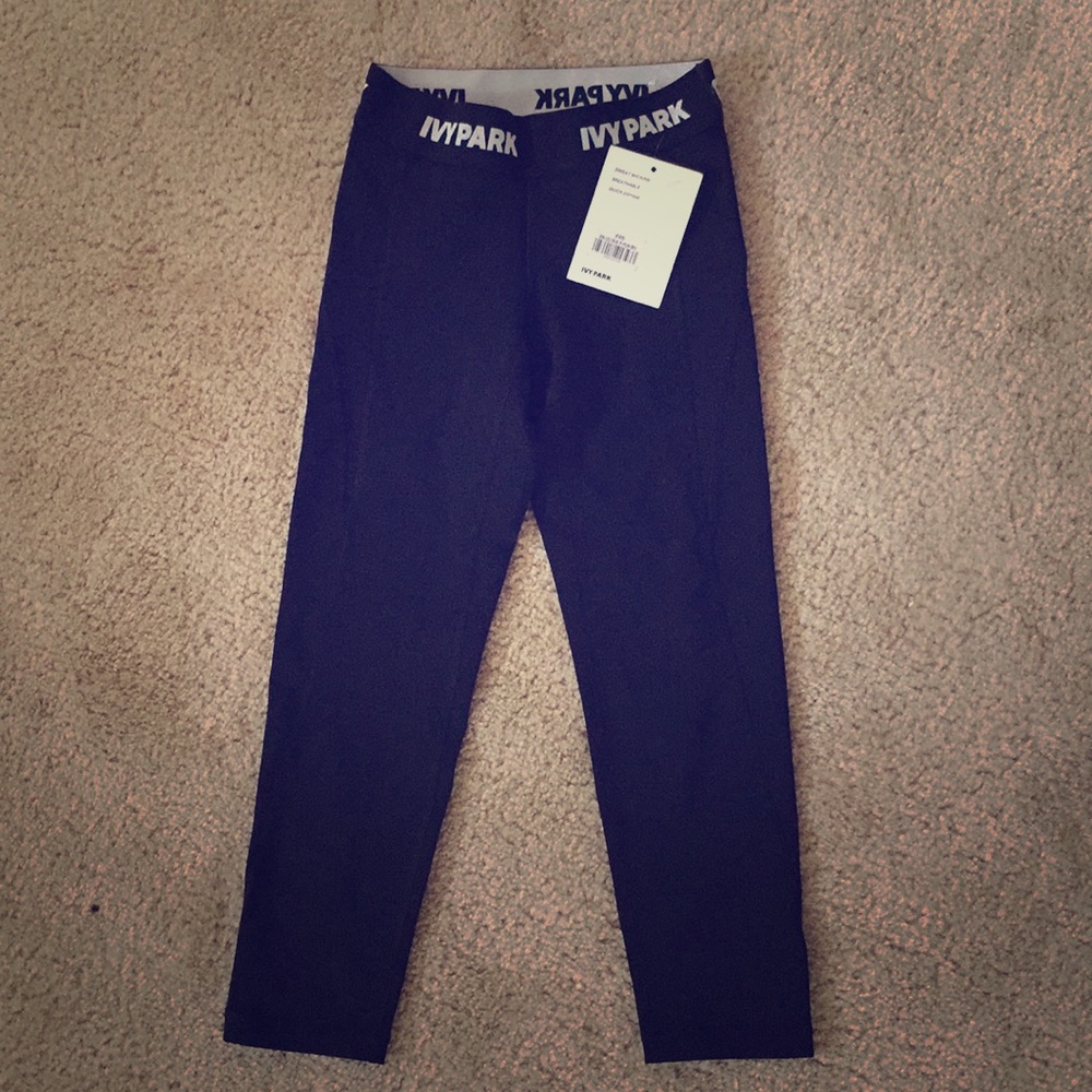 Brand new XXS Ivy Park crapis